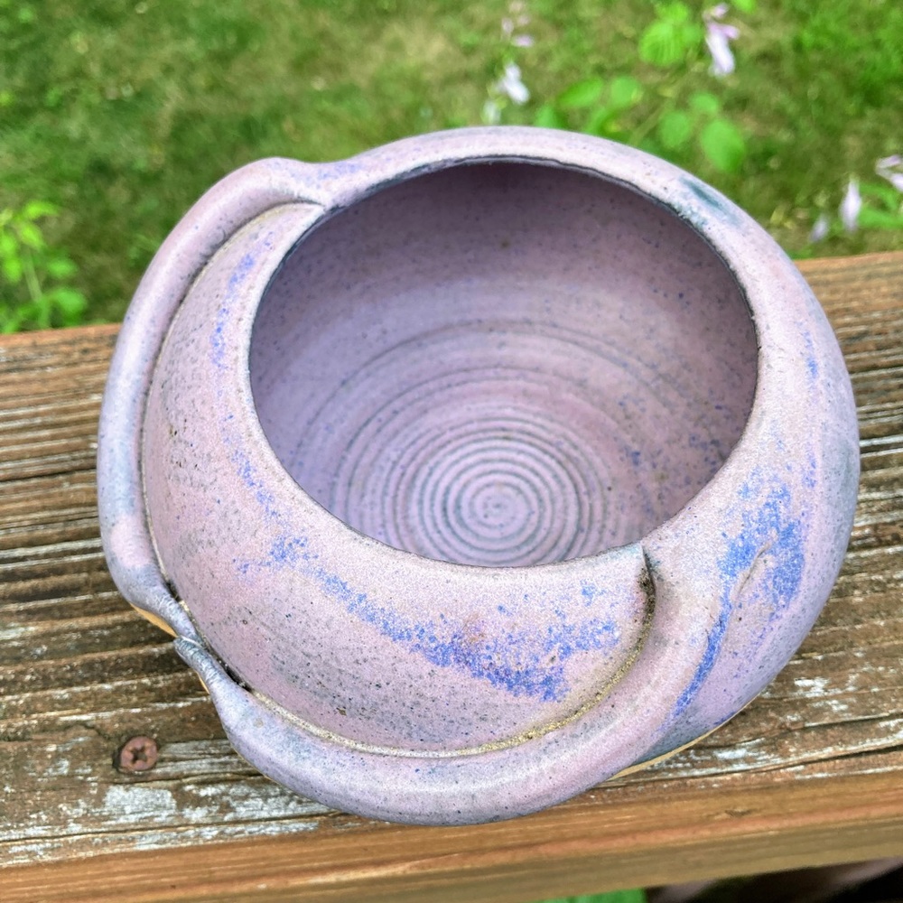 Vintage Depot Creek Pottery Quirky Handmade Artisan Pottery Hands Holding Bowl - Picture 11 of 12